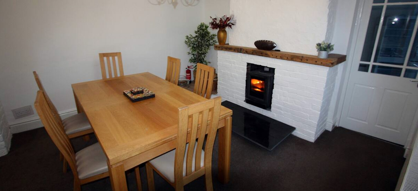 Lymm Holiday Lets, property available on short term rental in Lymm